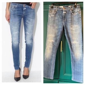 Anthropologie brand Closed denim jeans distressed skinny